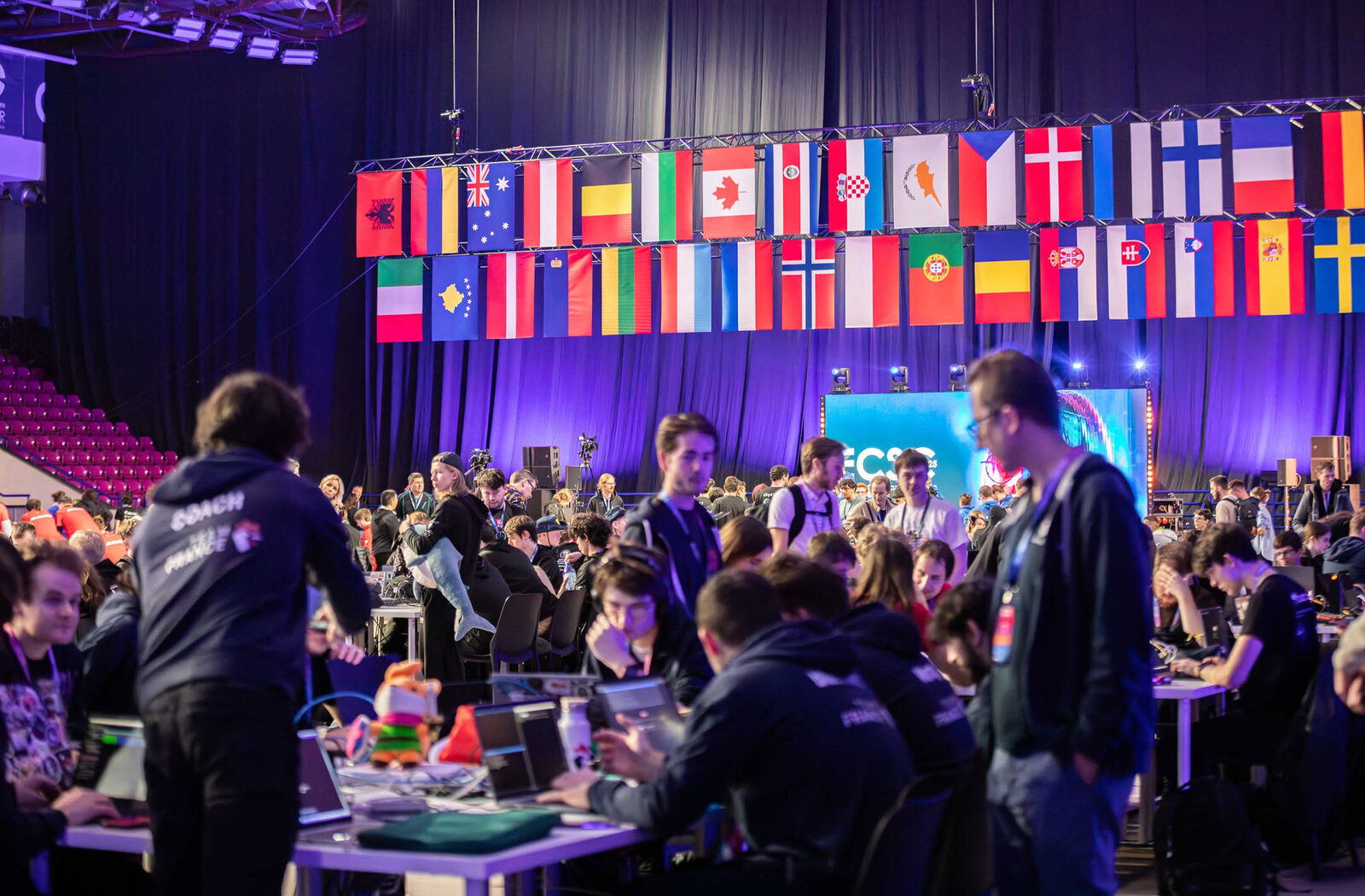 Teams competing on the floor